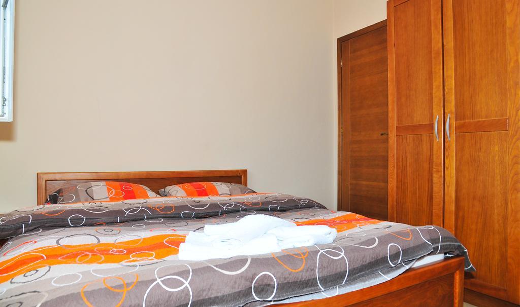 Apartmani Bulajic ティヴァト エクステリア 写真
